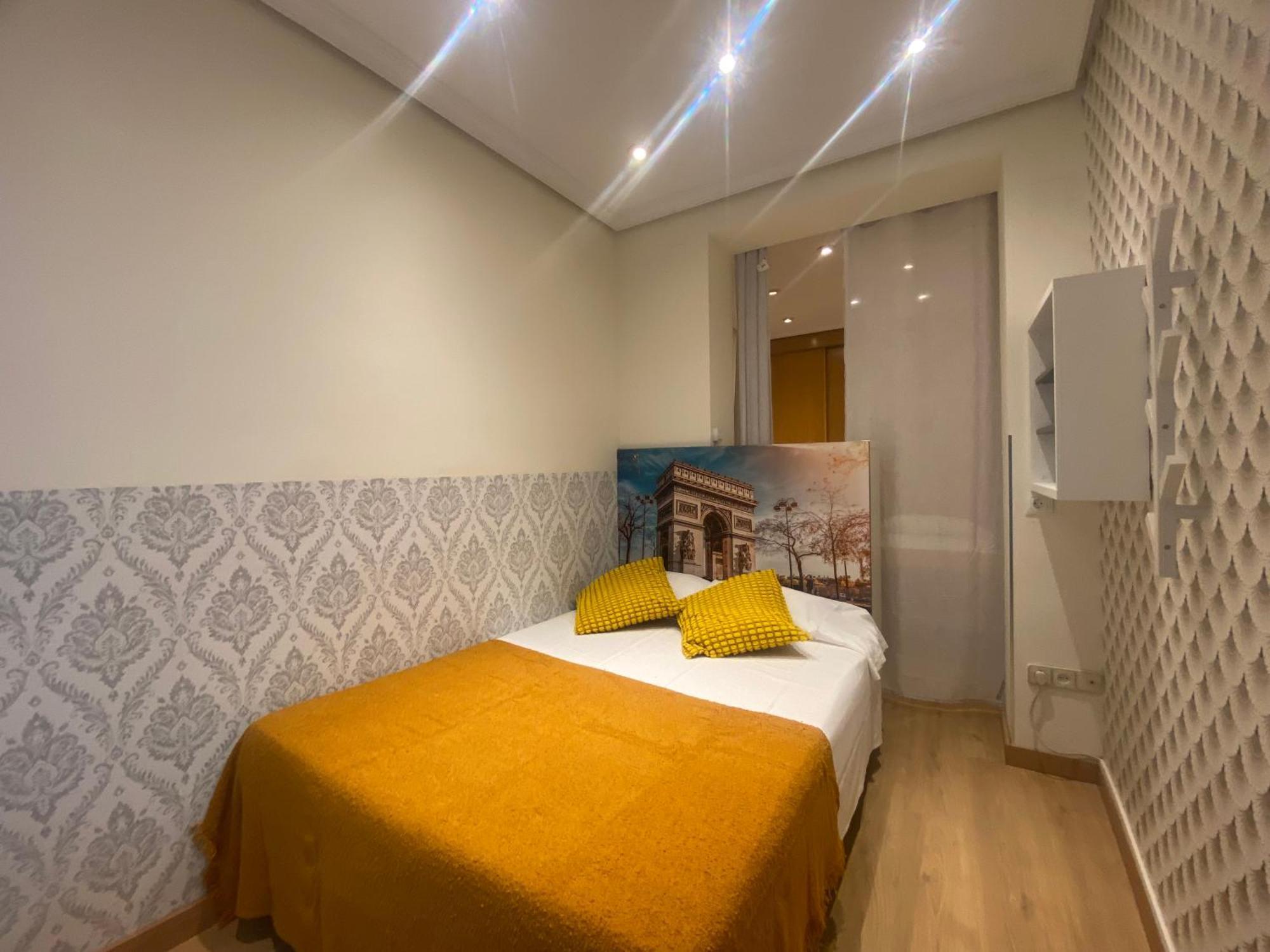 Ferienwohnung El Jardin Del Angel Ferrocarril Madrid Exterior foto