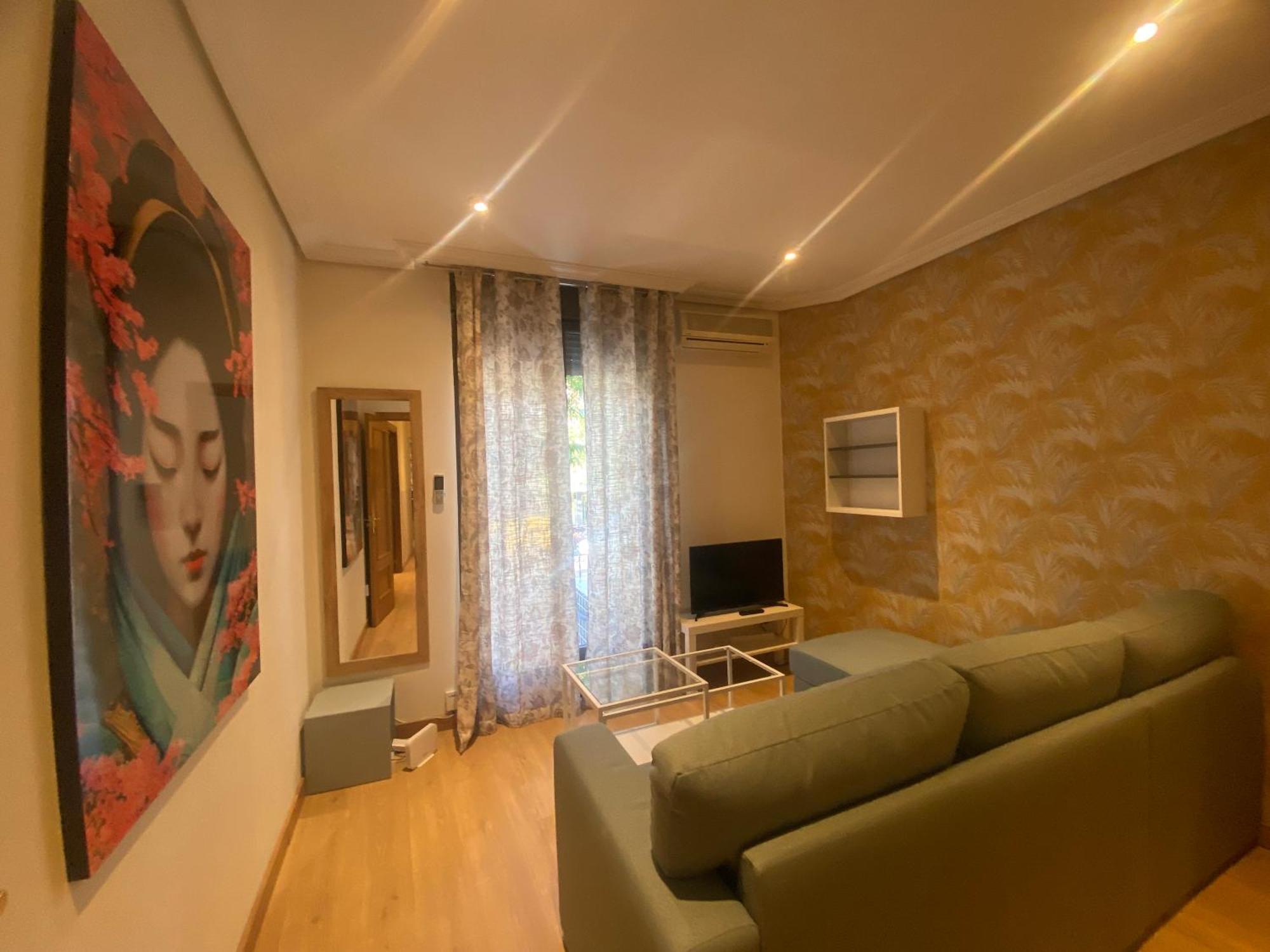 Ferienwohnung El Jardin Del Angel Ferrocarril Madrid Exterior foto