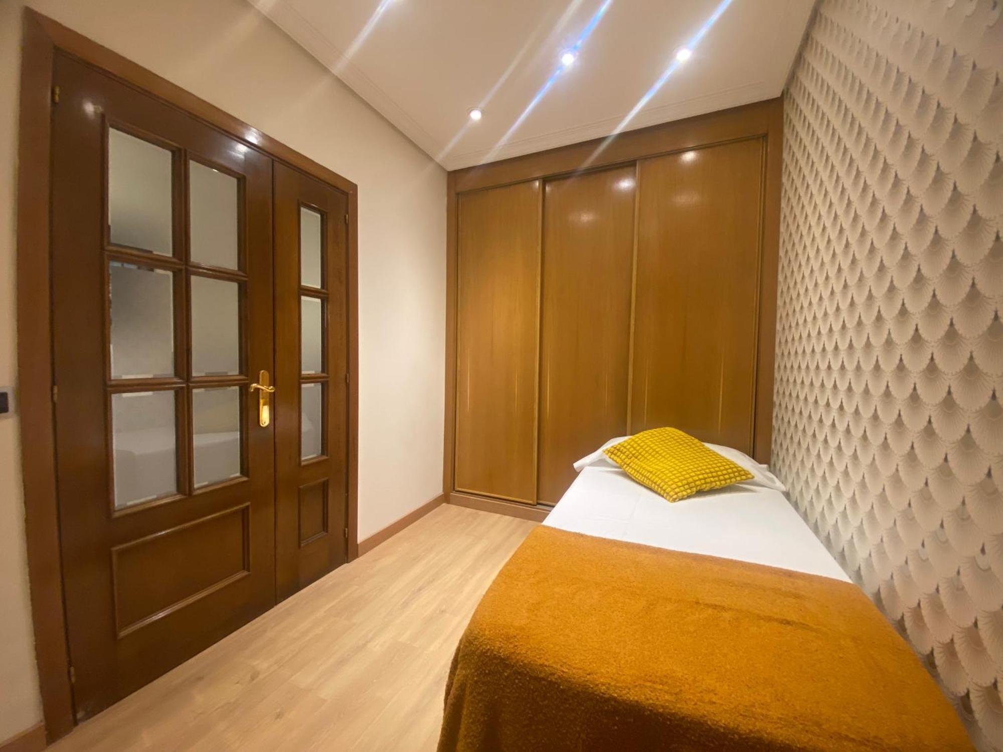Ferienwohnung El Jardin Del Angel Ferrocarril Madrid Exterior foto